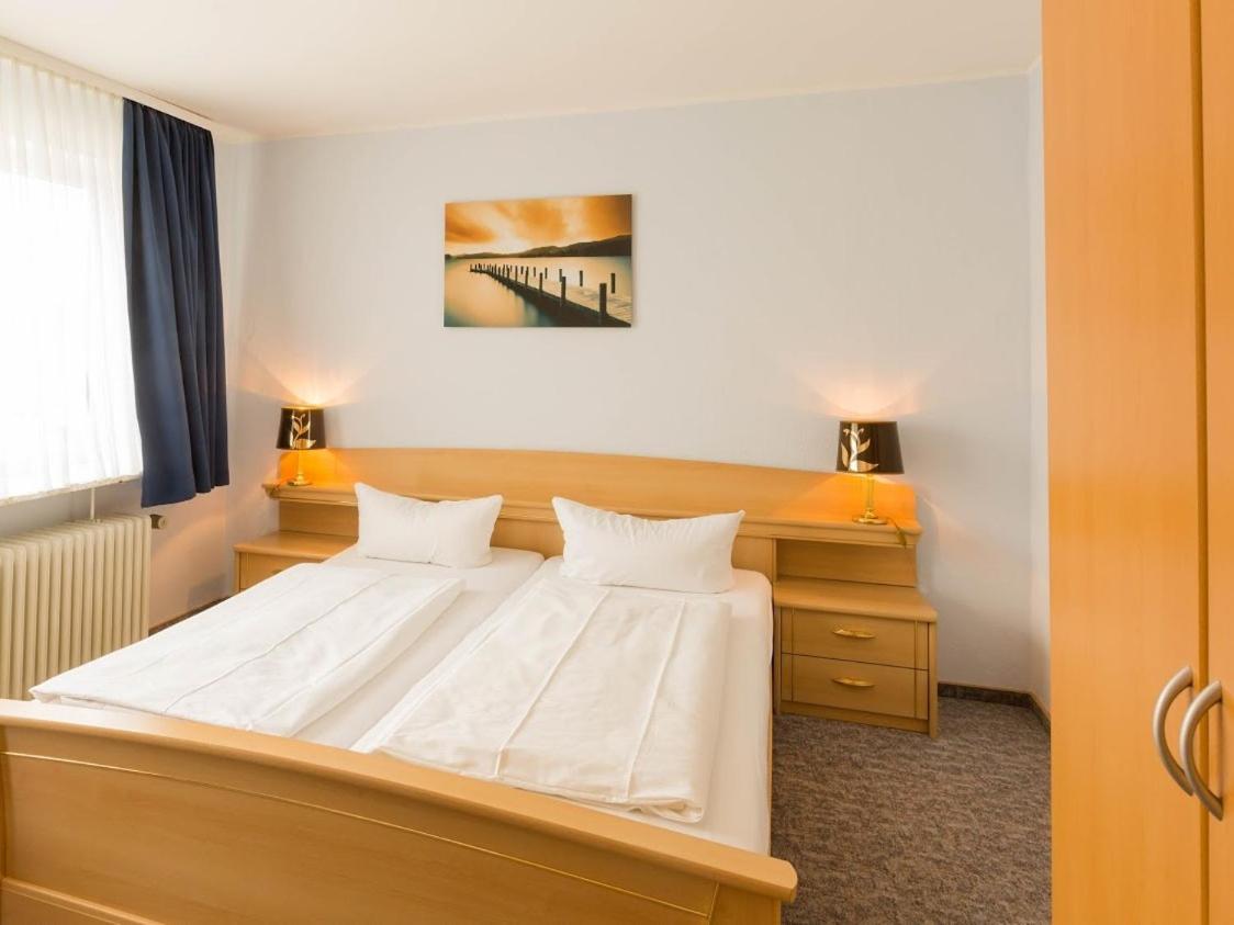 Hotel Just Sleep, Heiligenhafen Habitación foto